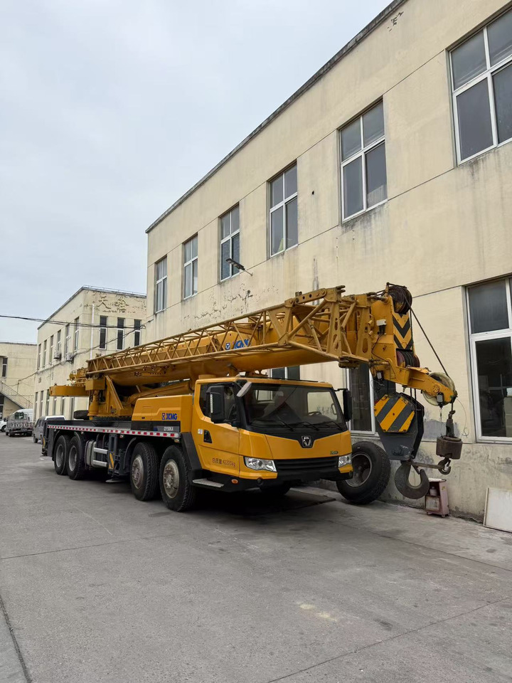 XCMG - Mobile crane: picture 2 XCMG - Mobile crane: picture 2