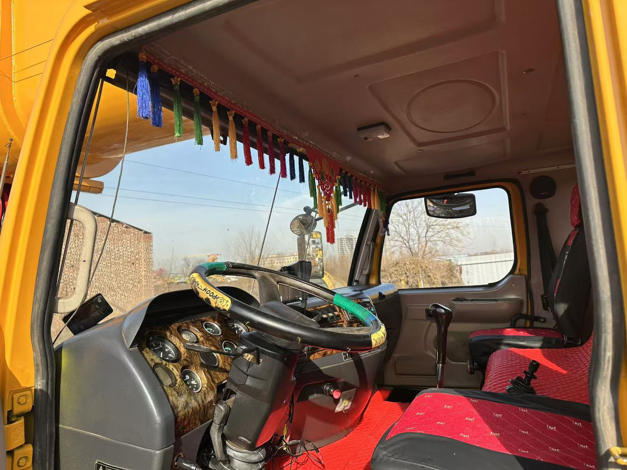 XCMG QY50K-II (2022) – Ready for Your Next Project, Excellent Condition - Mobile crane: picture 5 XCMG QY50K-II (2022) – Ready for Your Next Project, Excellent Condition - Mobile crane: picture 5