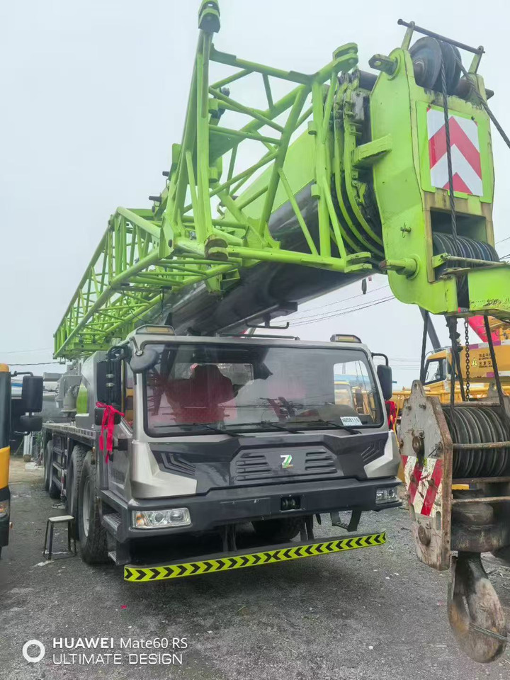 ZOOMLION ZOOMLION - Mobile crane: picture 2 ZOOMLION ZOOMLION - Mobile crane: picture 2