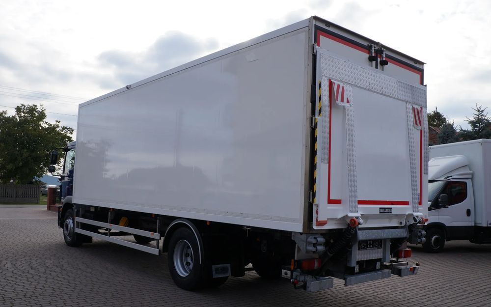 MAN TGM 18.250 EURO 6 CHŁODNIA KONTENER 7.50 m 199 TYS KM - Refrigerator truck: picture 4 MAN TGM 18.250 EURO 6 CHŁODNIA KONTENER 7.50 m 199 TYS KM - Refrigerator truck: picture 4