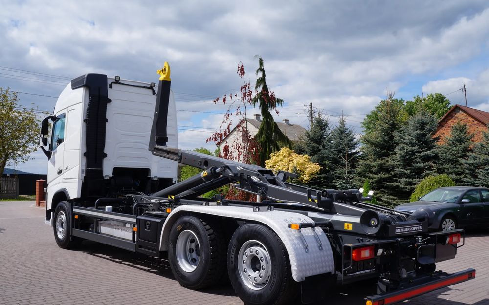 Volvo FH 460 6X2 HAKOWIEC MEILLER RK 20.70 OŚ SKRĘTNA I PODNOSZONA - Hook lift truck: picture 4 Volvo FH 460 6X2 HAKOWIEC MEILLER RK 20.70 OŚ SKRĘTNA I PODNOSZONA - Hook lift truck: picture 4