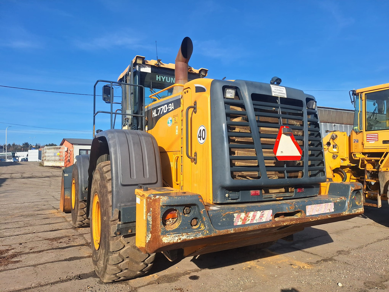 Hyundai HL770 - Wheel loader: picture 2 Hyundai HL770 - Wheel loader: picture 2