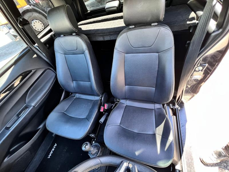 Car Aixam City Sport LOCATION VOITURE SANS PERMIS: picture 8