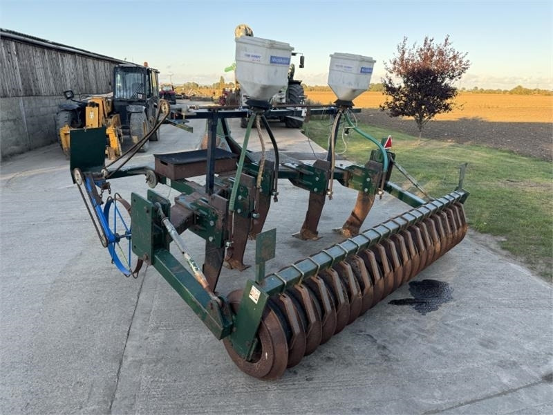 5 Leg Subsoiler 5 Leg Subsoiler c/w OSR Seeders - Cultivator: picture 3 5 Leg Subsoiler 5 Leg Subsoiler c/w OSR Seeders - Cultivator: picture 3