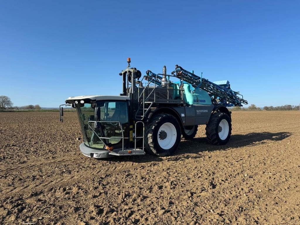 Berthoud Raptor 3240 24m - Self-propelled sprayer: picture 1 Berthoud Raptor 3240 24m - Self-propelled sprayer: picture 1
