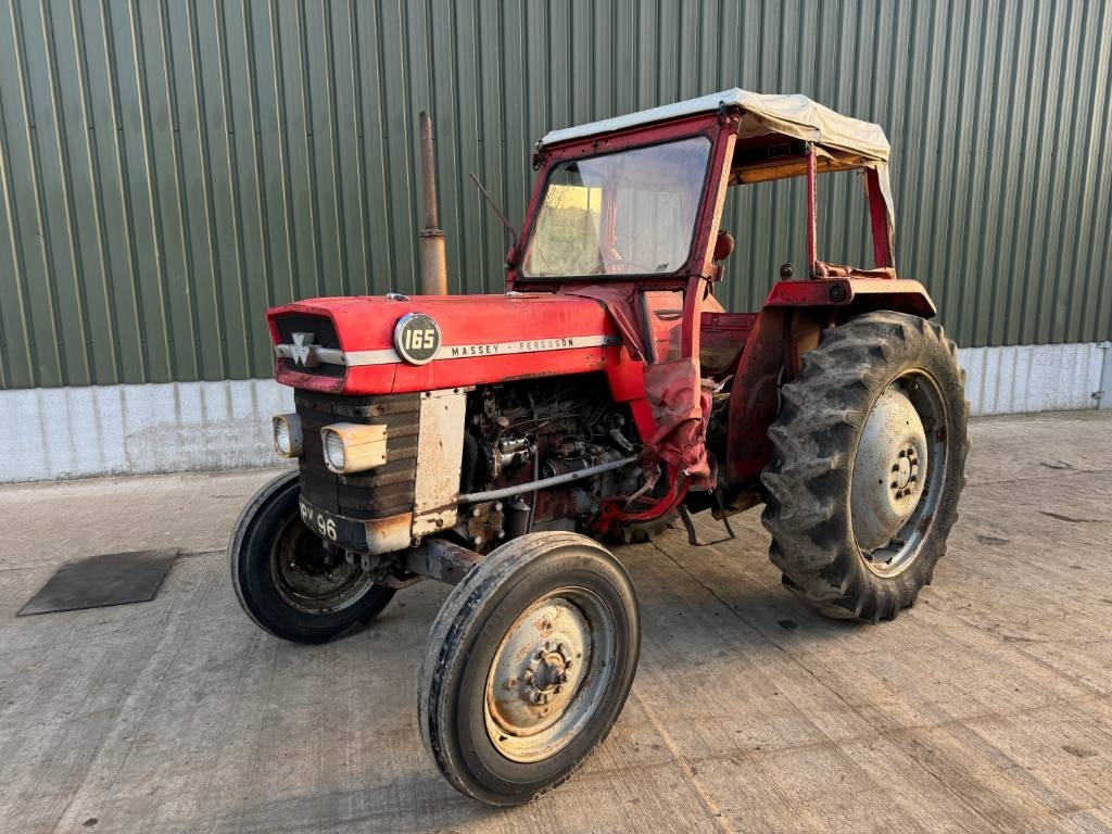 Massey Ferguson 165 - Farm tractor: picture 2 Massey Ferguson 165 - Farm tractor: picture 2