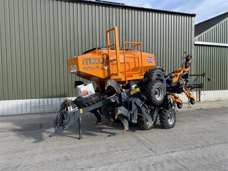 Mzuri Pro Till 4T Seed Drill - Combine seed drill: picture 1 Mzuri Pro Till 4T Seed Drill - Combine seed drill: picture 1