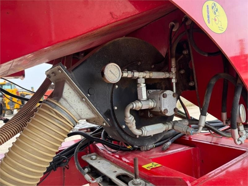 Combine seed drill Sumo 8m DTS Direct Drill: picture 19