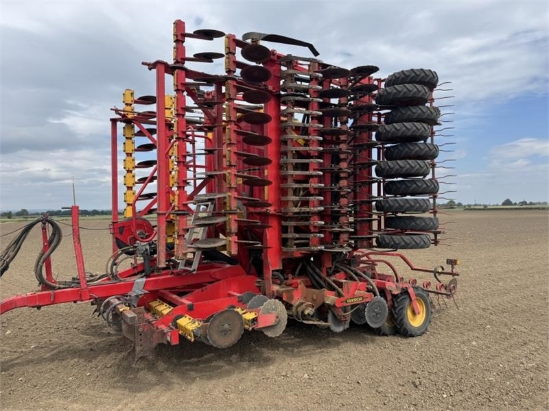 Combine seed drill Vaderstad Rapid A800s **Video Below**: picture 21