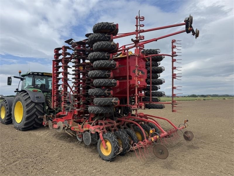 Combine seed drill Vaderstad Rapid A800s **Video Below**: picture 23