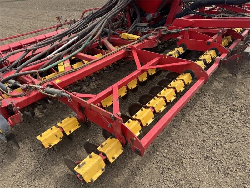 Combine seed drill Vaderstad Rapid A800s **Video Below**: picture 7
