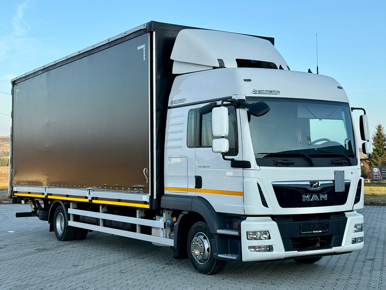 MAN TGL 12.250 / BURTO - FIRANKA / WINDA / 18 EUROPALET / SYPIALKA / 2018 ROK - Curtainsider truck: picture 1 MAN TGL 12.250 / BURTO - FIRANKA / WINDA / 18 EUROPALET / SYPIALKA / 2018 ROK - Curtainsider truck: picture 1