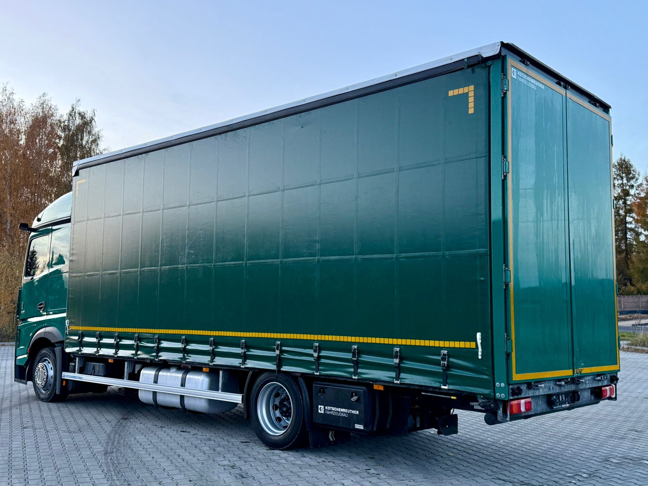 MERCEDES-BENZ ACTROS 1845 / FIRANKA / 19 EUROPALET / DUŻA KABINA / AUTOMAT / 2021 - Curtainsider truck: picture 3 MERCEDES-BENZ ACTROS 1845 / FIRANKA / 19 EUROPALET / DUŻA KABINA / AUTOMAT / 2021 - Curtainsider truck: picture 3