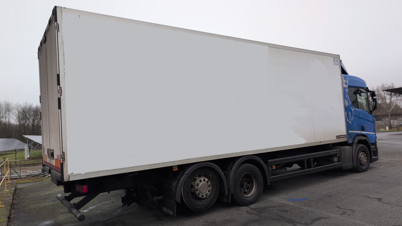SCANIA ZESTAW / CHŁODNIA / LAMBERET / 6X2 / 36 EUROPALET / SERWISOWANY / AUTOMAT / SYPIALKA - Refrigerator truck: picture 2 SCANIA ZESTAW / CHŁODNIA / LAMBERET / 6X2 / 36 EUROPALET / SERWISOWANY / AUTOMAT / SYPIALKA - Refrigerator truck: picture 2