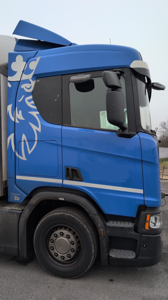 SCANIA ZESTAW / CHŁODNIA / LAMBERET / 6X2 / 36 EUROPALET / SERWISOWANY / AUTOMAT / SYPIALKA - Refrigerator truck: picture 3 SCANIA ZESTAW / CHŁODNIA / LAMBERET / 6X2 / 36 EUROPALET / SERWISOWANY / AUTOMAT / SYPIALKA - Refrigerator truck: picture 3