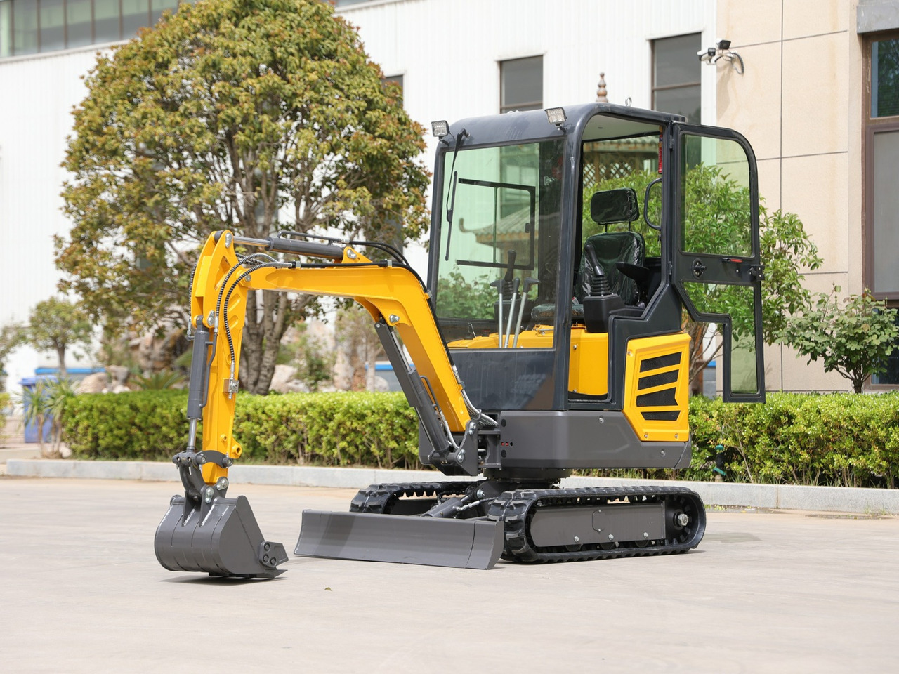 KUBOTA Diesel Mini excavator 1.8 Ton - Müller Machinery MB 18 - KSH - Mini excavator: picture 1 KUBOTA Diesel Mini excavator 1.8 Ton - Müller Machinery MB 18 - KSH - Mini excavator: picture 1
