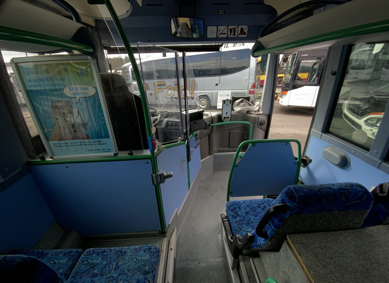 City bus Iveco Crossway LE: picture 10