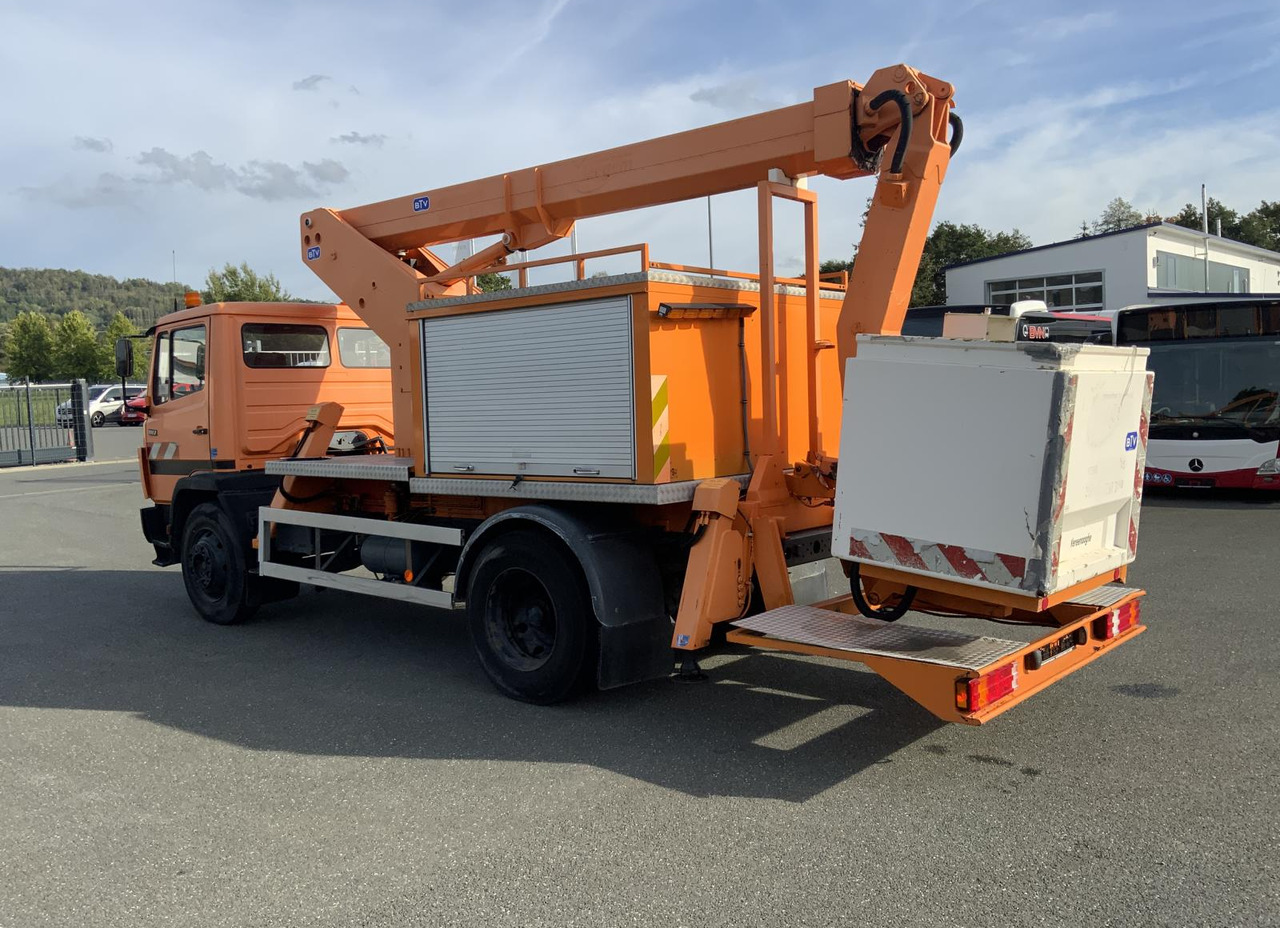 Mercedes-Benz 1117 - Truck mounted aerial platform: picture 4 Mercedes-Benz 1117 - Truck mounted aerial platform: picture 4