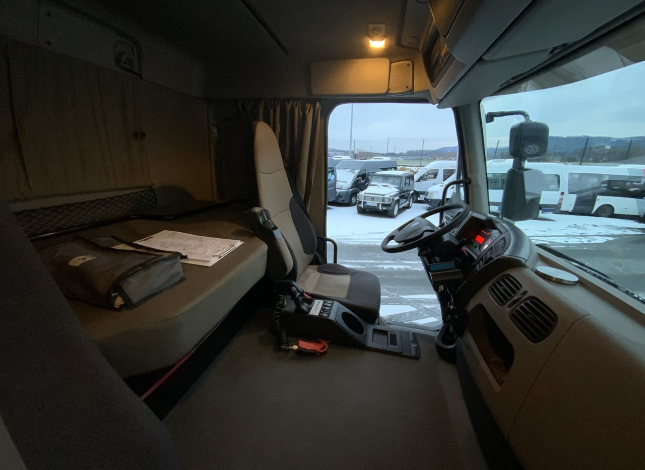 Tipper Renault Premium 460.32 8x4 Dxi: picture 19