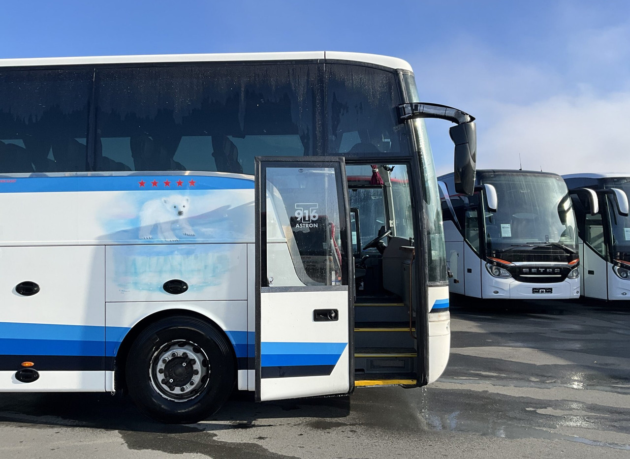 Coach Vanhool T 916 Astron: picture 8