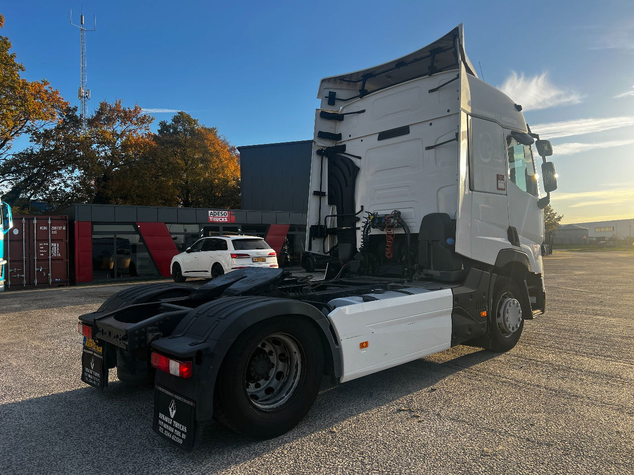 Renault T380 EUro 6, Full spoilers - Tractor unit: picture 3 Renault T380 EUro 6, Full spoilers - Tractor unit: picture 3