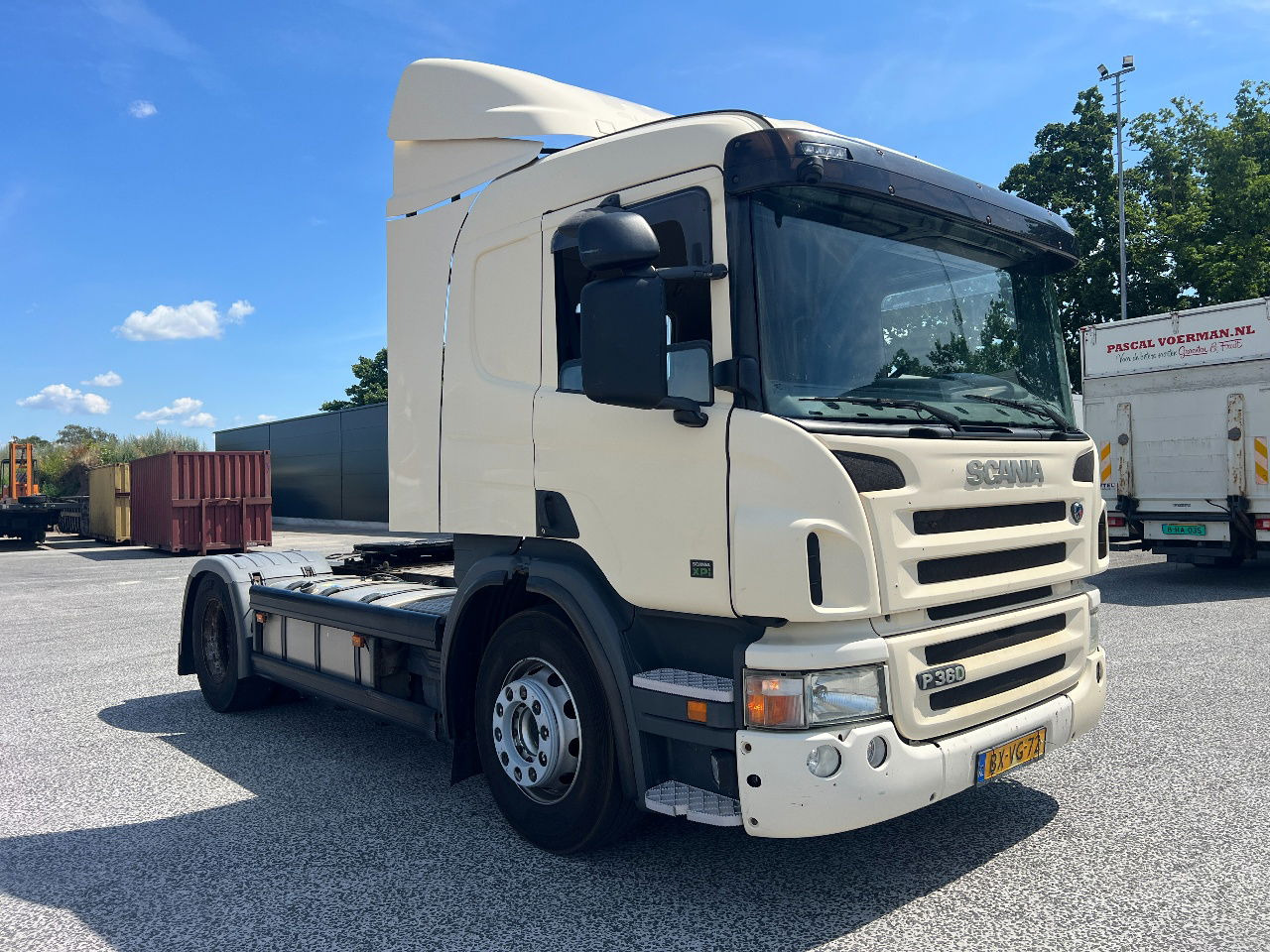 Scania P360 Euro 5, NL Truck - Tractor unit: picture 2 Scania P360 Euro 5, NL Truck - Tractor unit: picture 2