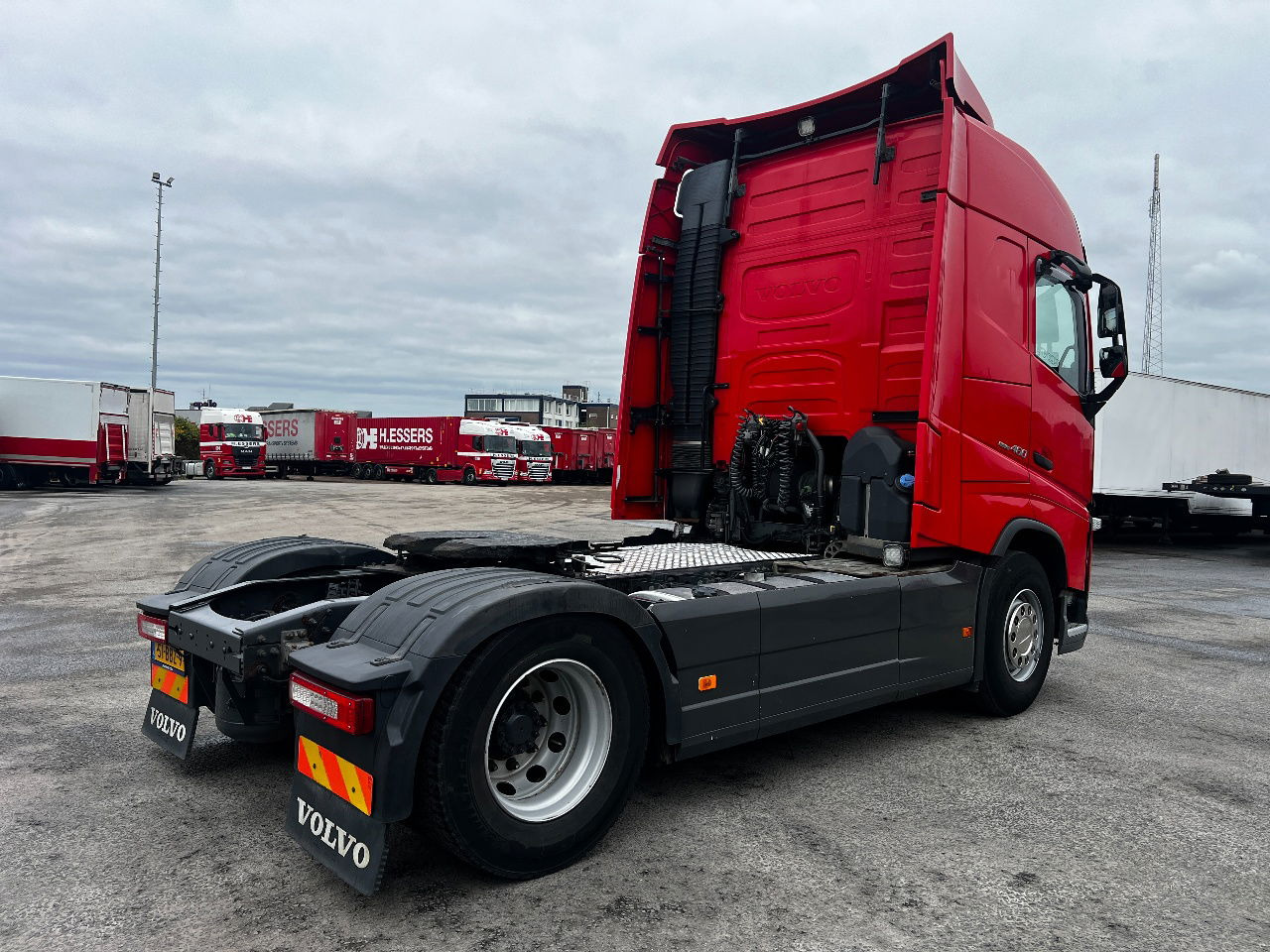 Volvo FH 460 Globe, Hydraulic, Euro 6 - Tractor unit: picture 3 Volvo FH 460 Globe, Hydraulic, Euro 6 - Tractor unit: picture 3