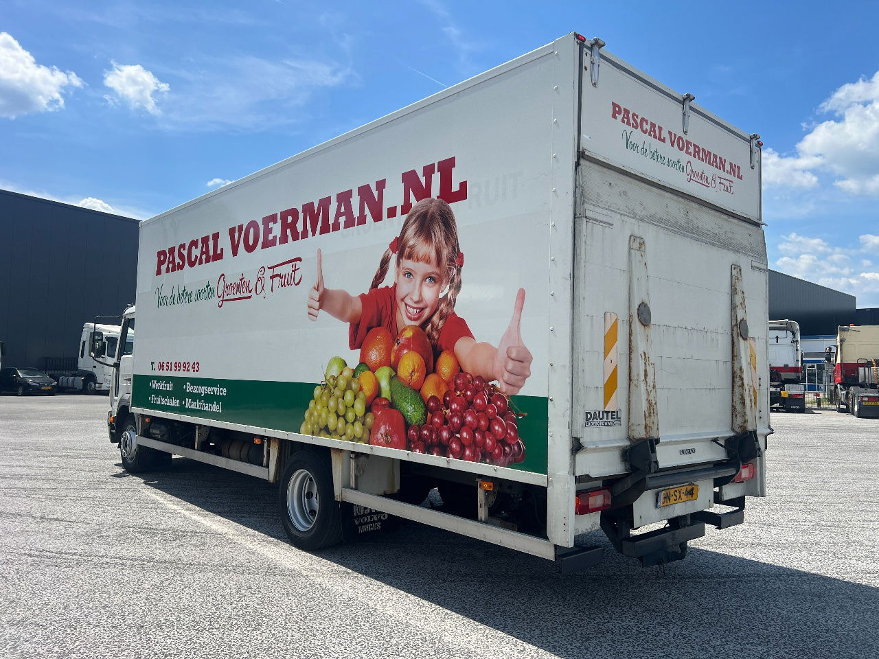 Volvo FL 612 220PK, Euro 3 - Box truck: picture 4 Volvo FL 612 220PK, Euro 3 - Box truck: picture 4
