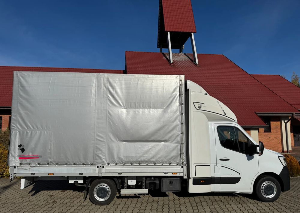 Renault Master - Curtain side van: picture 2 Renault Master - Curtain side van: picture 2