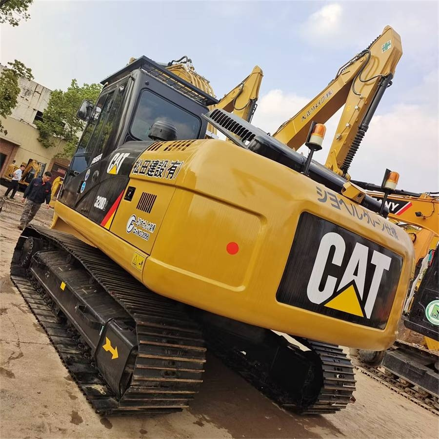 CAT 320D - Crawler excavator: picture 1 CAT 320D - Crawler excavator: picture 1