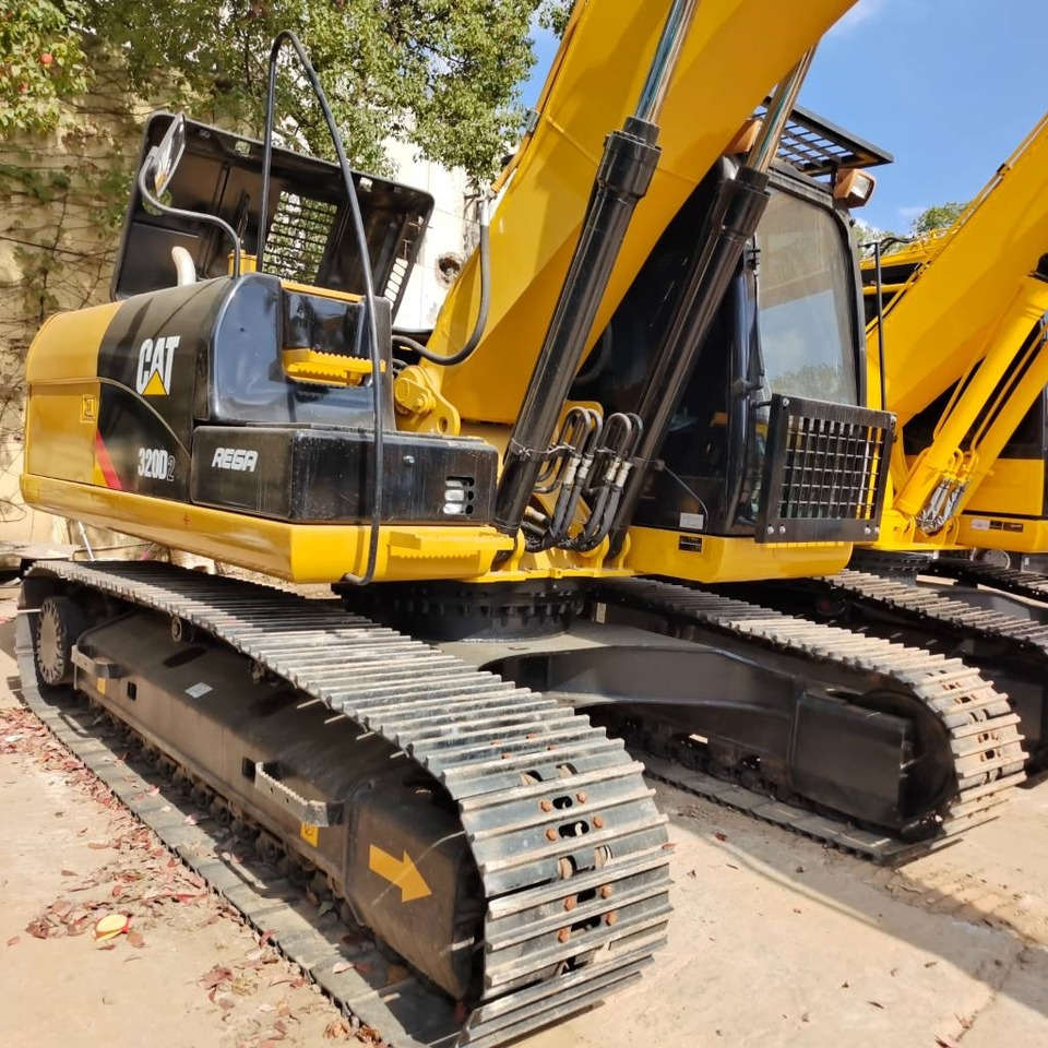CAT 320D2 - Crawler excavator: picture 5 CAT 320D2 - Crawler excavator: picture 5