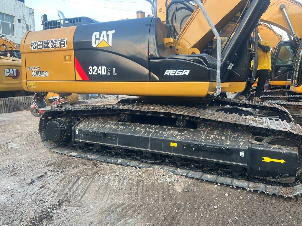 CAT 324 D L - Crawler excavator: picture 2 CAT 324 D L - Crawler excavator: picture 2