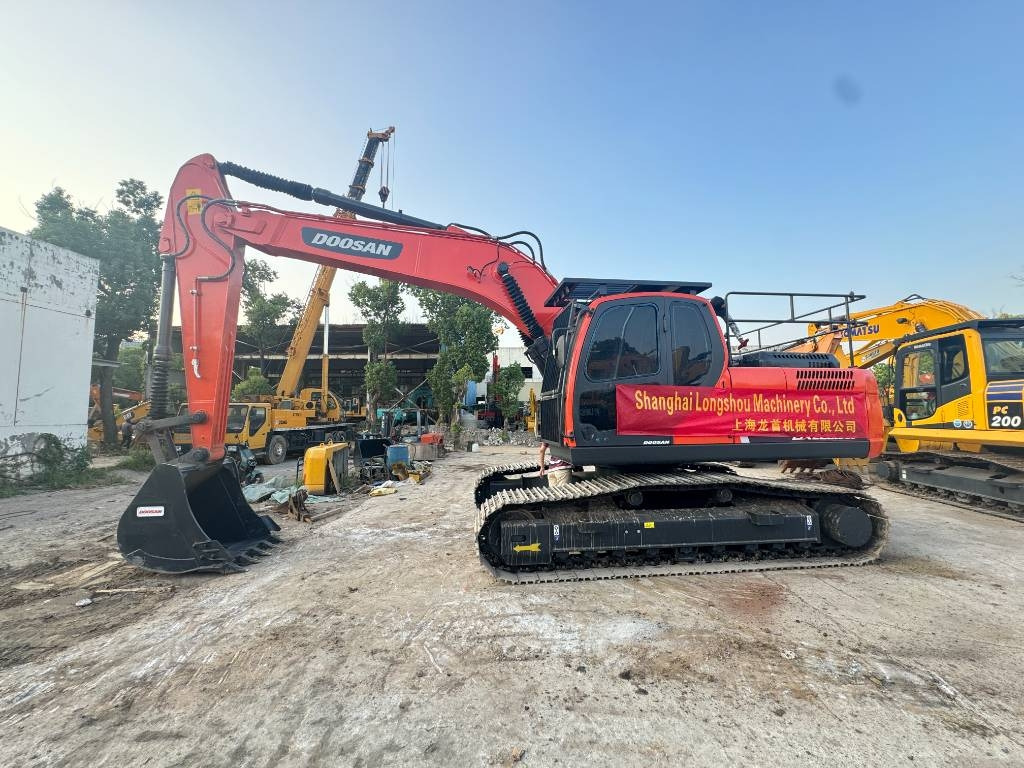 Doosan DX 225 LC - Crawler excavator: picture 1 Doosan DX 225 LC - Crawler excavator: picture 1