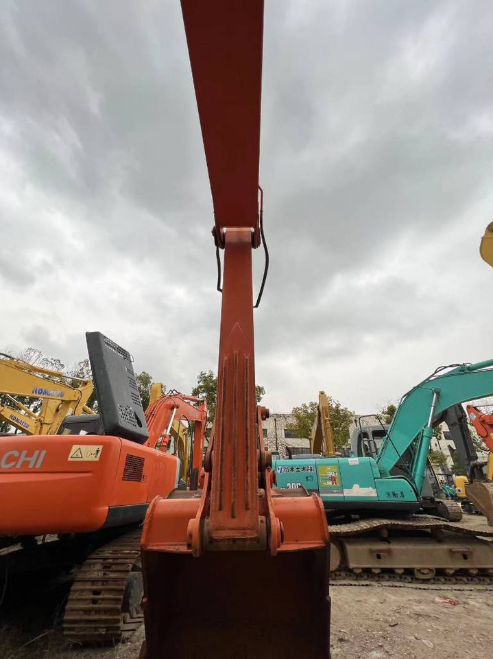 Hitachi ZX 240-3 - Crawler excavator: picture 3 Hitachi ZX 240-3 - Crawler excavator: picture 3