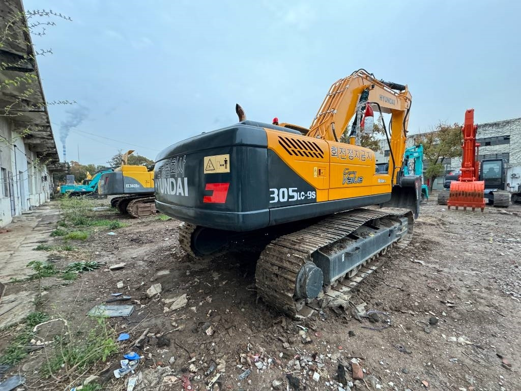 Hyundai 305lc - Crawler excavator: picture 3 Hyundai 305lc - Crawler excavator: picture 3