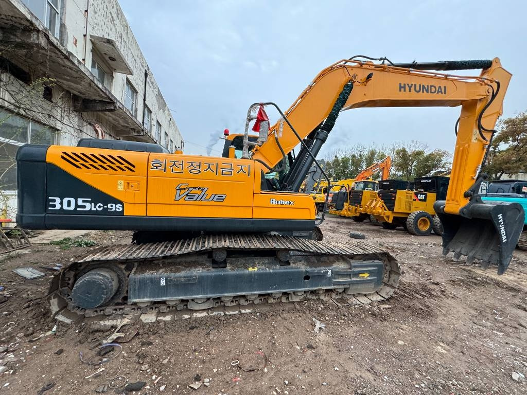 Hyundai 305lc - Crawler excavator: picture 1 Hyundai 305lc - Crawler excavator: picture 1