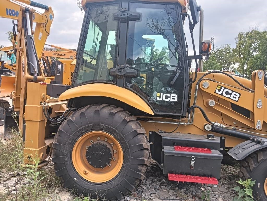 JCB 3 CX Brand new machine - Backhoe loader: picture 2 JCB 3 CX Brand new machine - Backhoe loader: picture 2