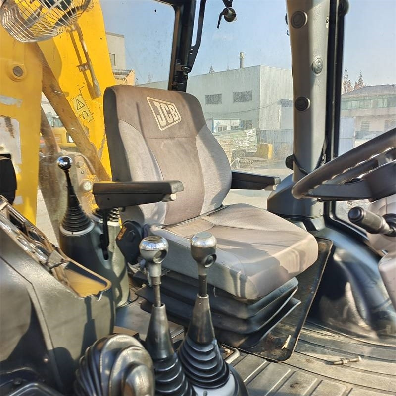 New Backhoe loader JCB 4CX Brand new machine: picture 7