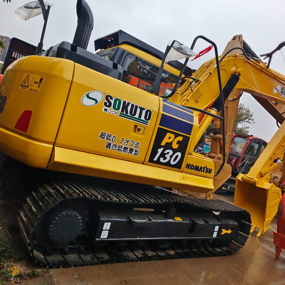 Komatsu PC 130 - Crawler excavator: picture 1 Komatsu PC 130 - Crawler excavator: picture 1