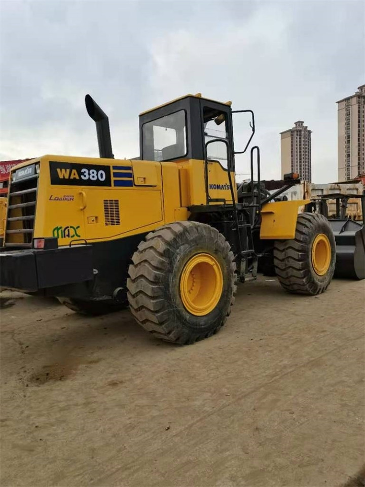Wheel loader Komatsu WA 380: picture 25