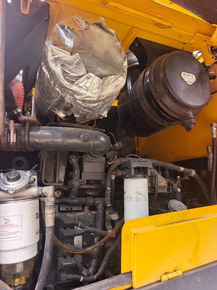 Komatsu WA 380 - Wheel excavator: picture 5 Komatsu WA 380 - Wheel excavator: picture 5