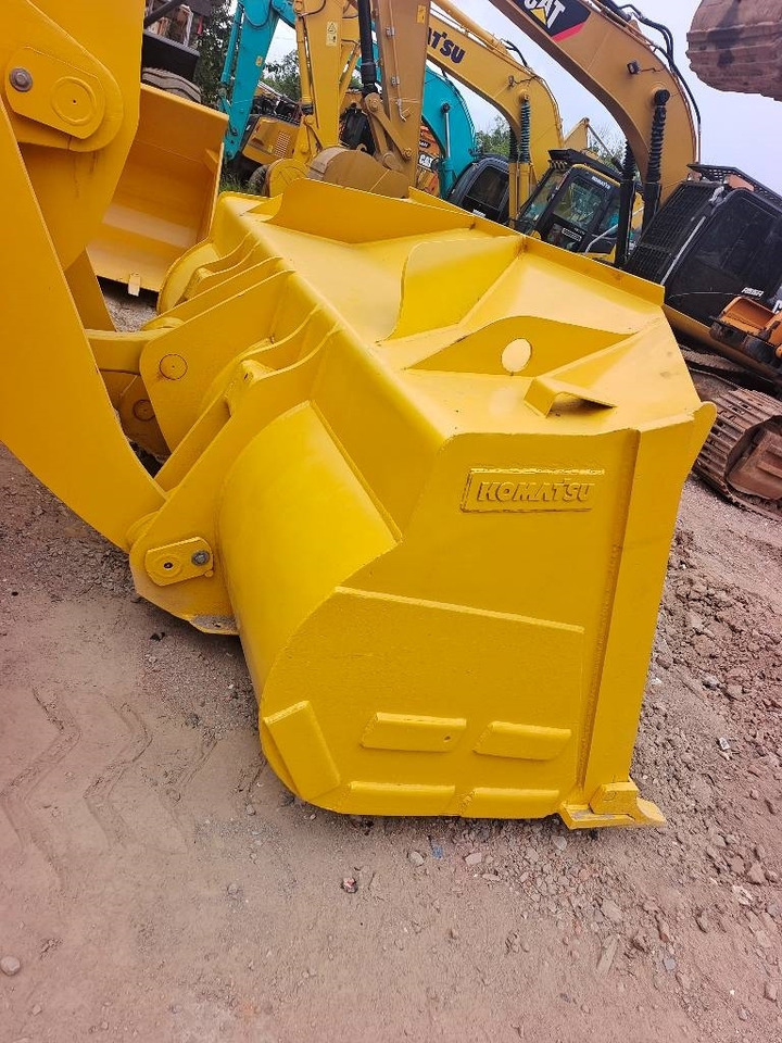 Komatsu WA 380 - Wheel excavator: picture 3 Komatsu WA 380 - Wheel excavator: picture 3