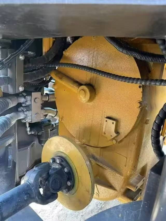 Wheel loader SDLG LG 956 L: picture 6