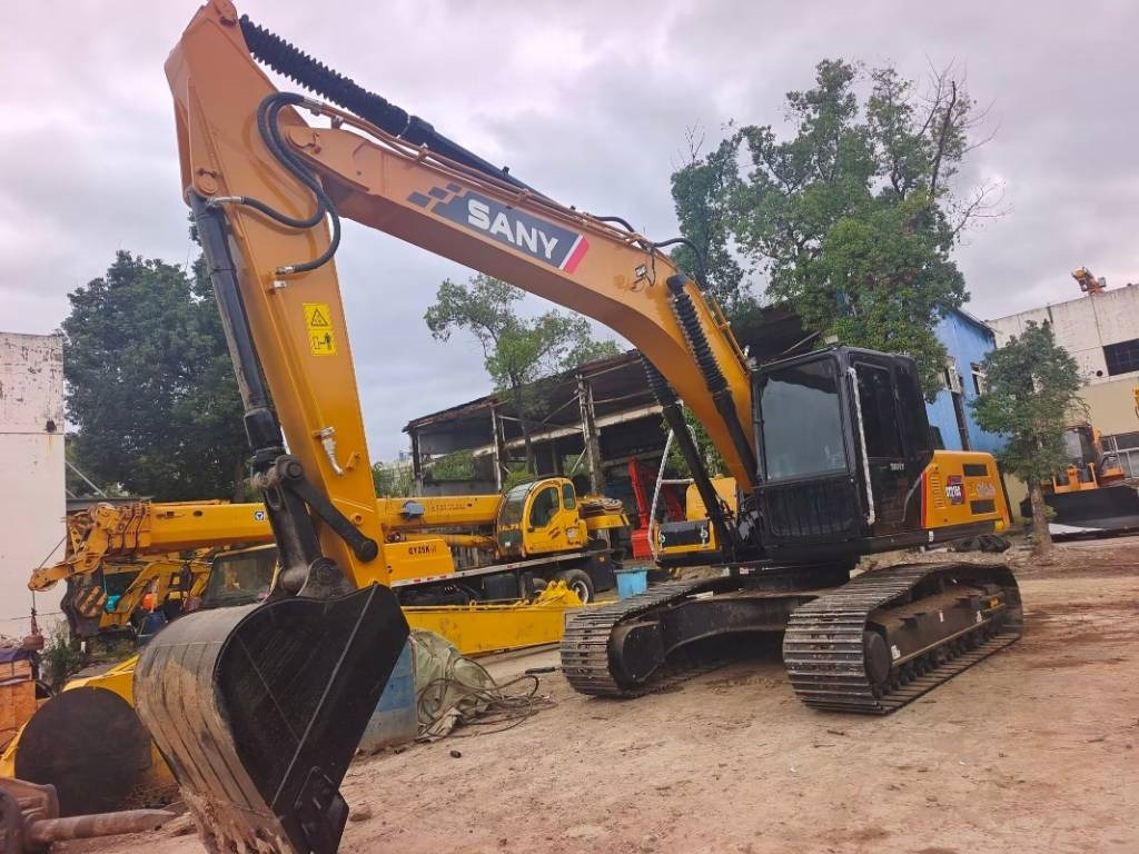 Sany SY 215 H - Crawler excavator: picture 3 Sany SY 215 H - Crawler excavator: picture 3