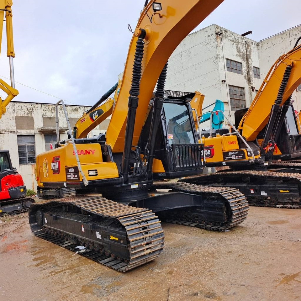 Sany SY 235 H - Crawler excavator: picture 3 Sany SY 235 H - Crawler excavator: picture 3