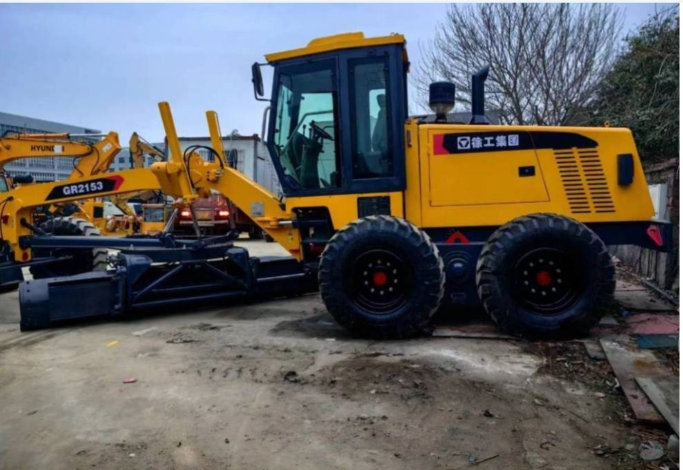 XCMG GR 2153 - Grader: picture 4 XCMG GR 2153 - Grader: picture 4