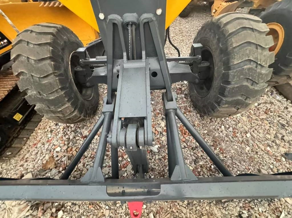 XCMG GR 2153 - Grader: picture 5 XCMG GR 2153 - Grader: picture 5