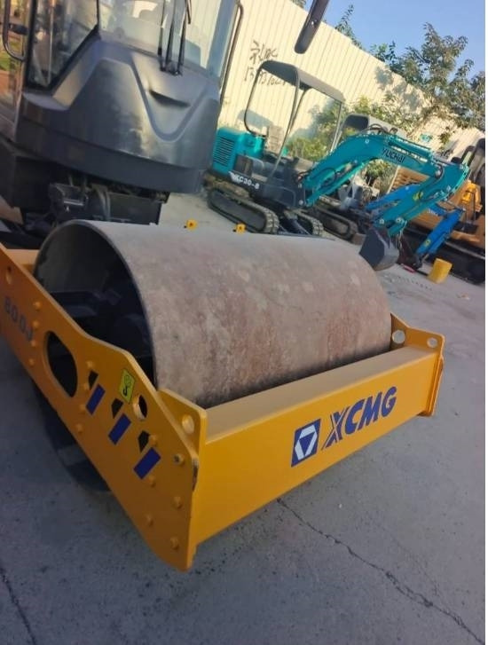 XCMG XS 800 J - Compactor: picture 2 XCMG XS 800 J - Compactor: picture 2