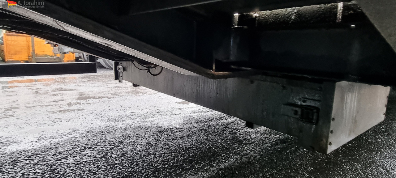 Goldhofer TU-L 3-24/80 Tieflader 10.00 m Ladefläche - Low loader trailer: picture 5 Goldhofer TU-L 3-24/80 Tieflader 10.00 m Ladefläche - Low loader trailer: picture 5