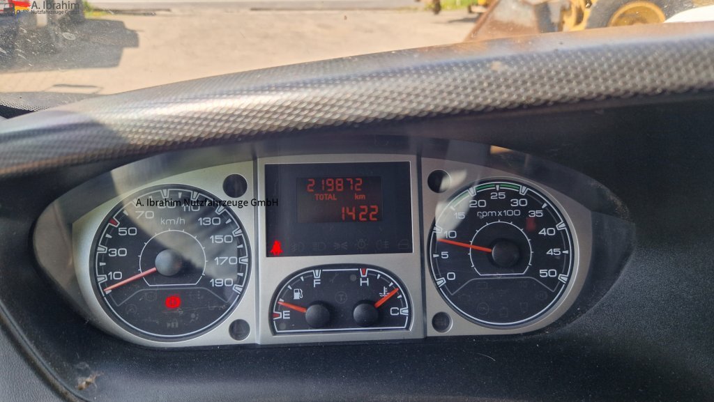 Iveco C25C DOKA AHK - Open body delivery van: picture 5 Iveco C25C DOKA AHK - Open body delivery van: picture 5